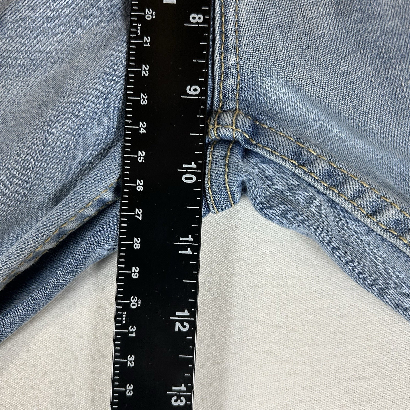 Levi’s Boys’ 511 Slim Fit Eco Performance Jeans Size 18 Reg (29×31) Blue Casual