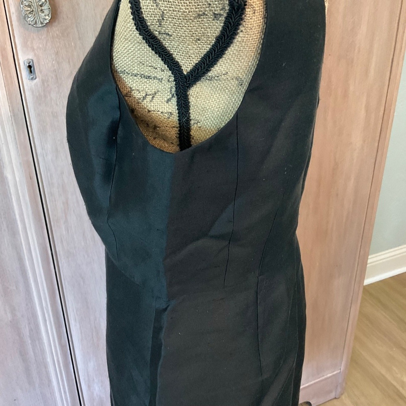 Talbots Classic Black Silk & Wool V Back Career Event Sheath Dress wool silk 10