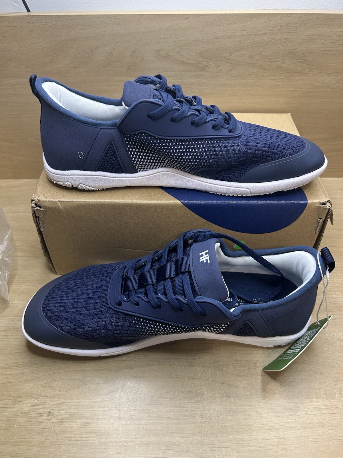 NWT Hike Footwear HF Stride Navy Barefoot Sneaker Unisex EU42 W11-11.5 M9-9.5