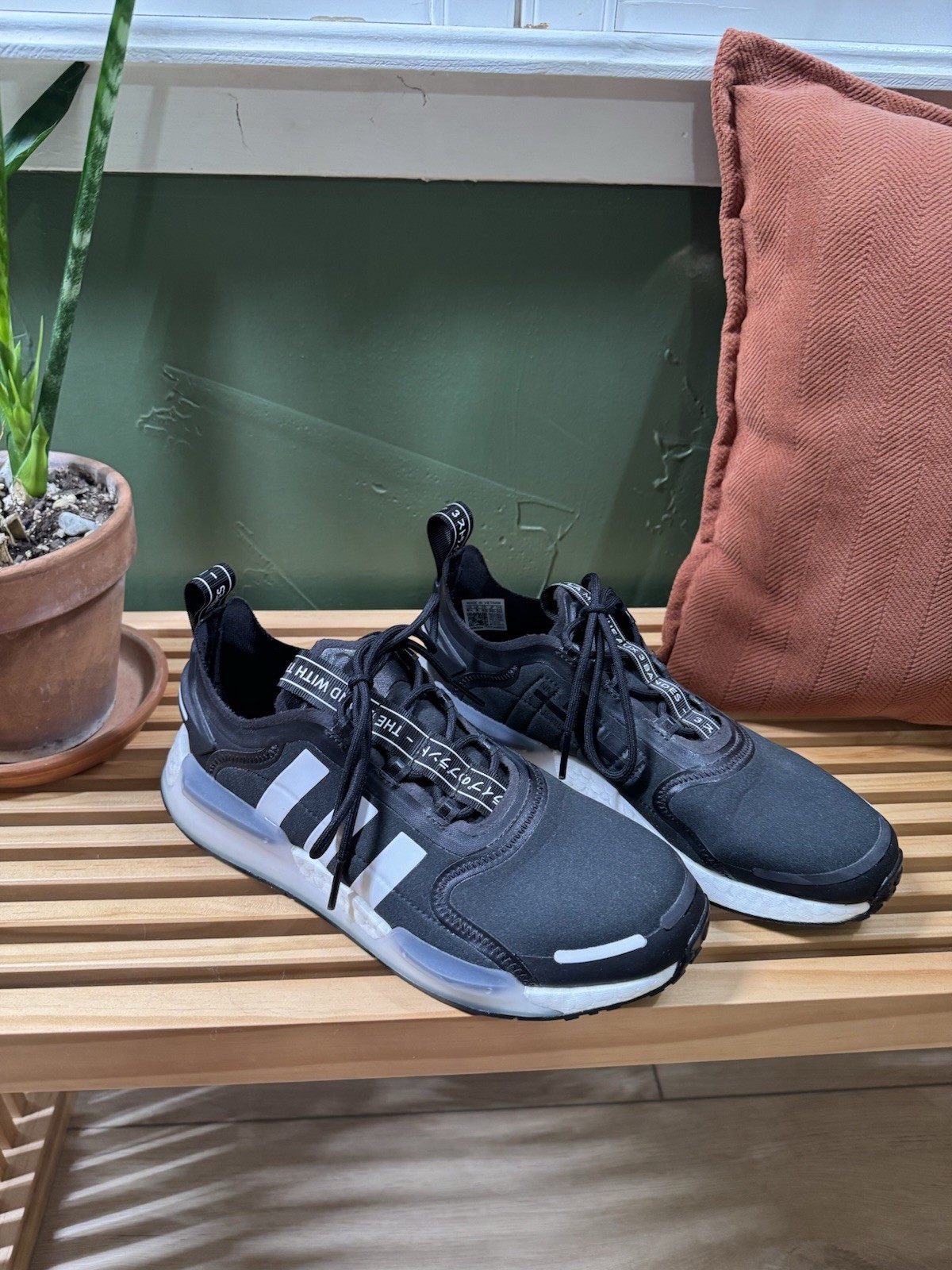 adidas Originals NMD_V3 Black/White