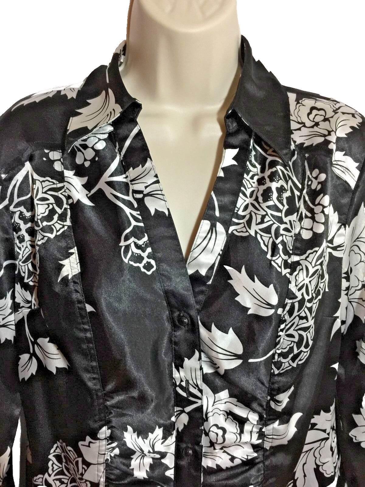 CATO Blouse Women Size S Classic Style Comfortable Fit Beautiful Asian Fashion