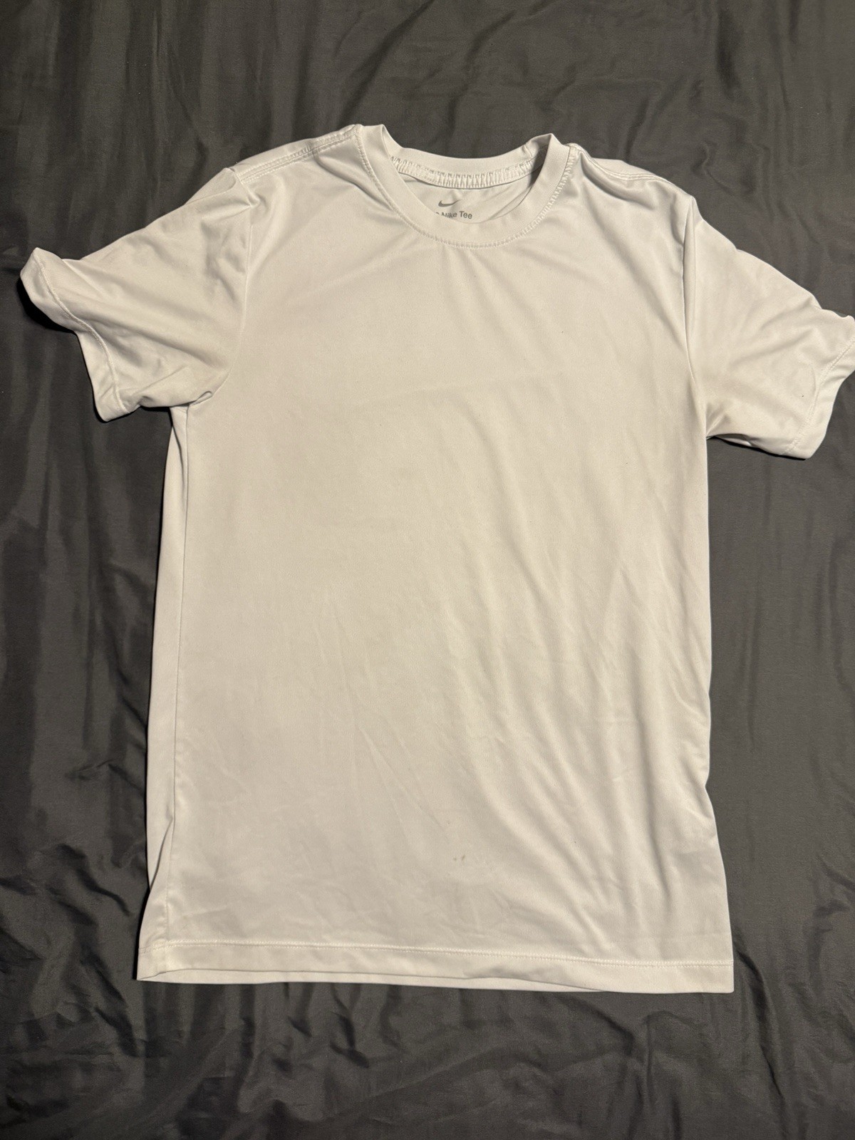 Nike White Dri Fit Athletic Shirt The Nike Tee Size Small S