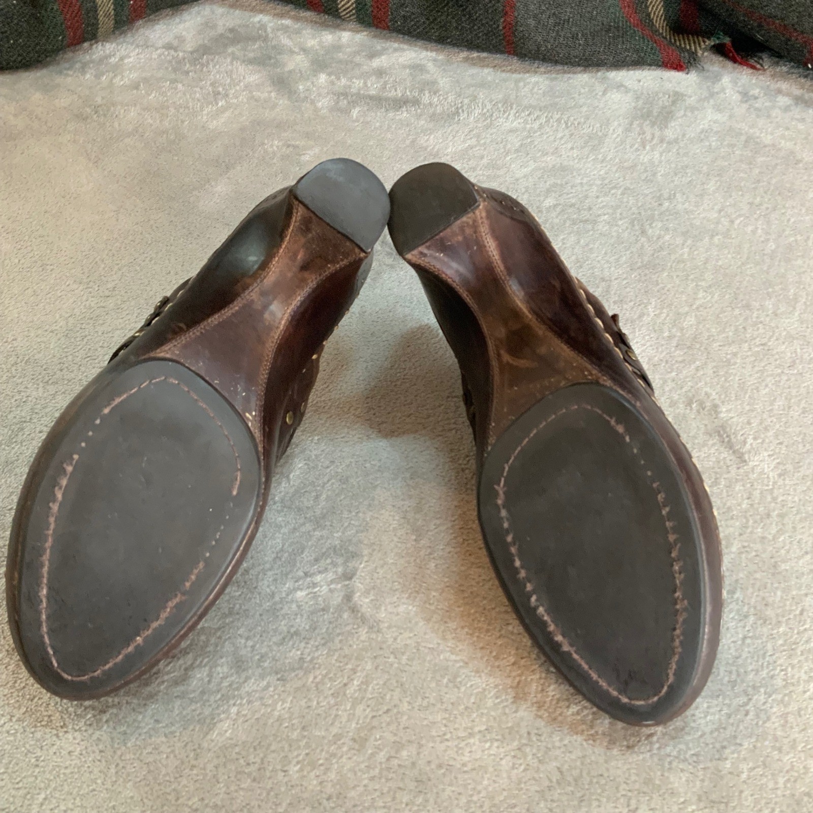 Frye Women Leather Stud Whipstitch Clog Mules Dk Brown Block Heel Round Toe 8.5