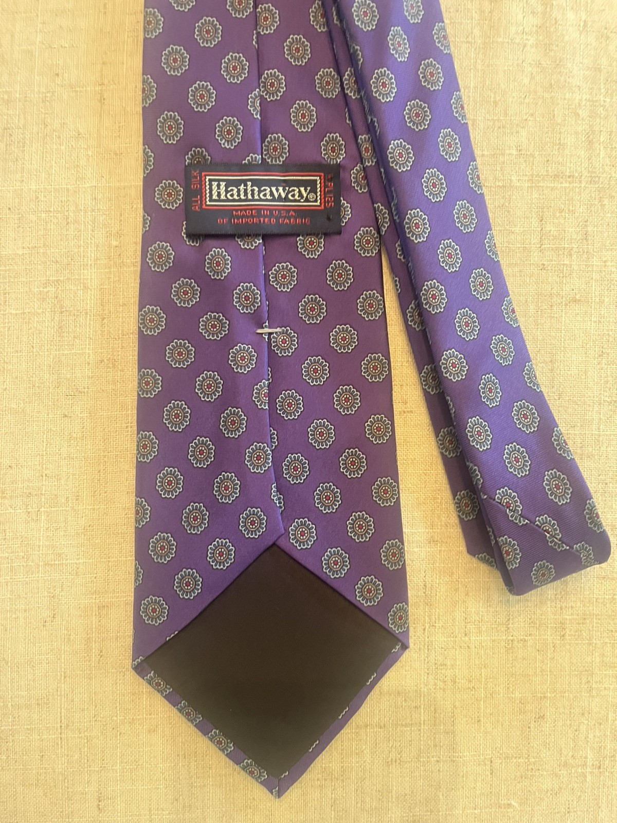 Hathaway 100% Silk Tie Made in USA Purple Geometric Medallion Necktie