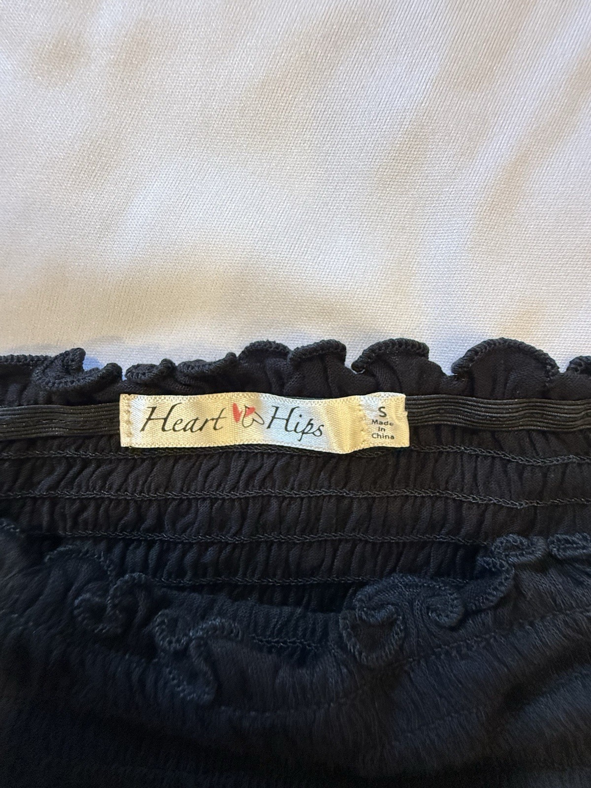Heart & Hips Women’s Small Black Smocked Puff Sleeve Cottagecore Top NWT