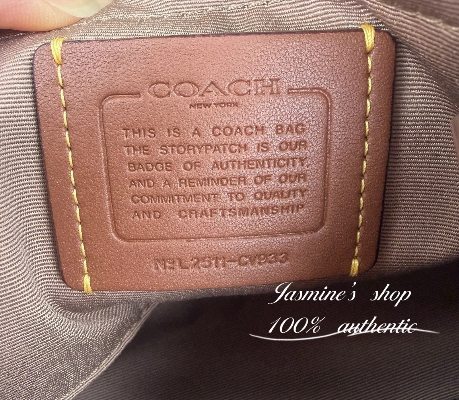 NWT COACH CV933 Teri Shoulder Bag In Signature Canvas Gold/Sand/Chalk