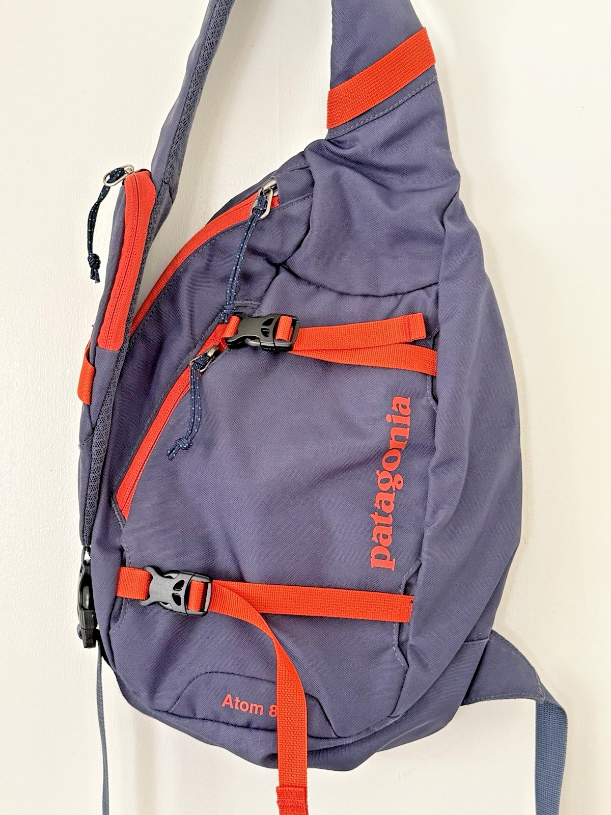 Patagonia Atom Sling 8L Backpack Crossbody Daypack Navy Orange Hiking Travel