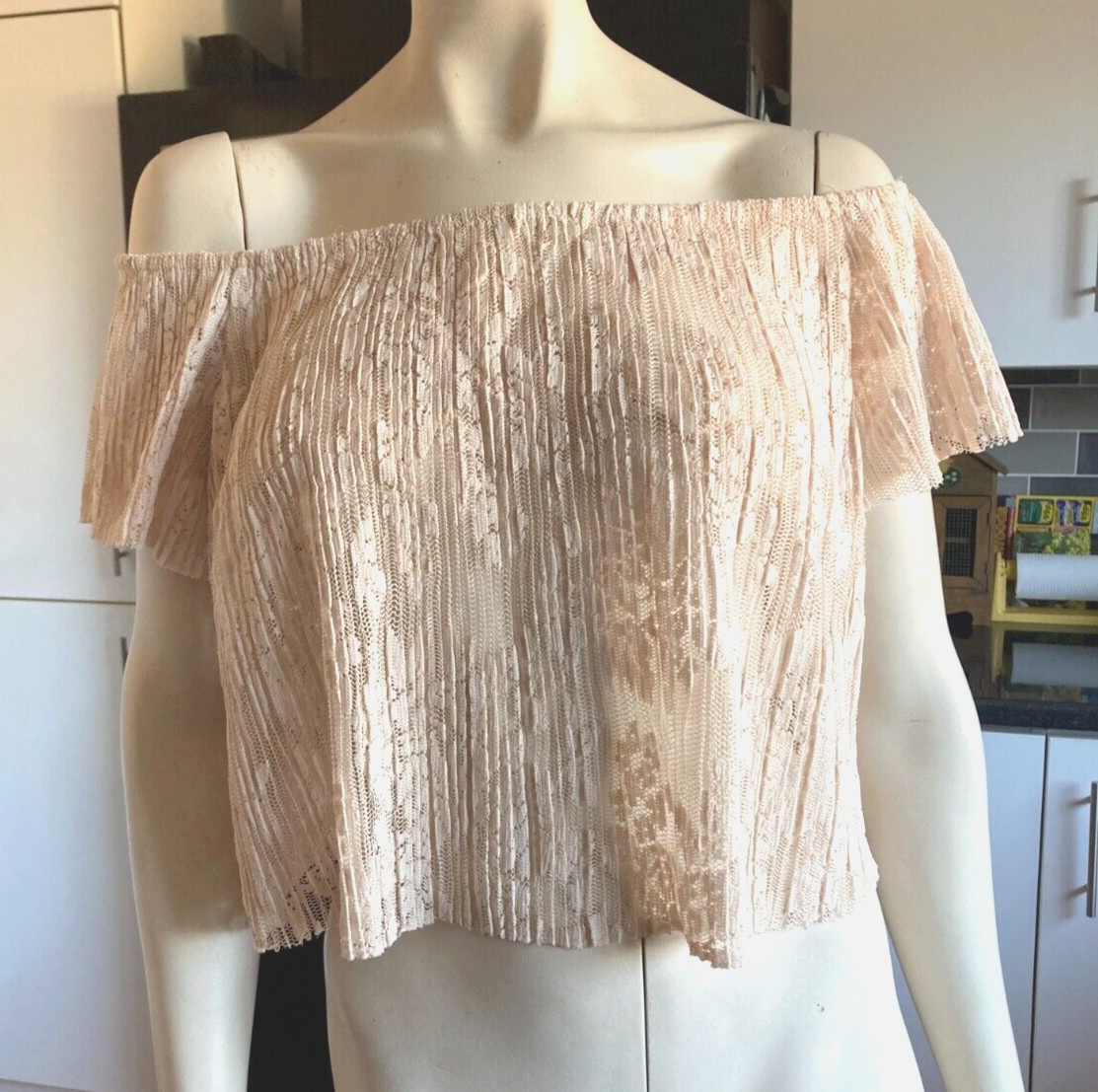 VGC Ladies FOREVER 21 Ecru CHAMPAGNE Sepia OYSTER LACE Off The Shoulder Blouse L