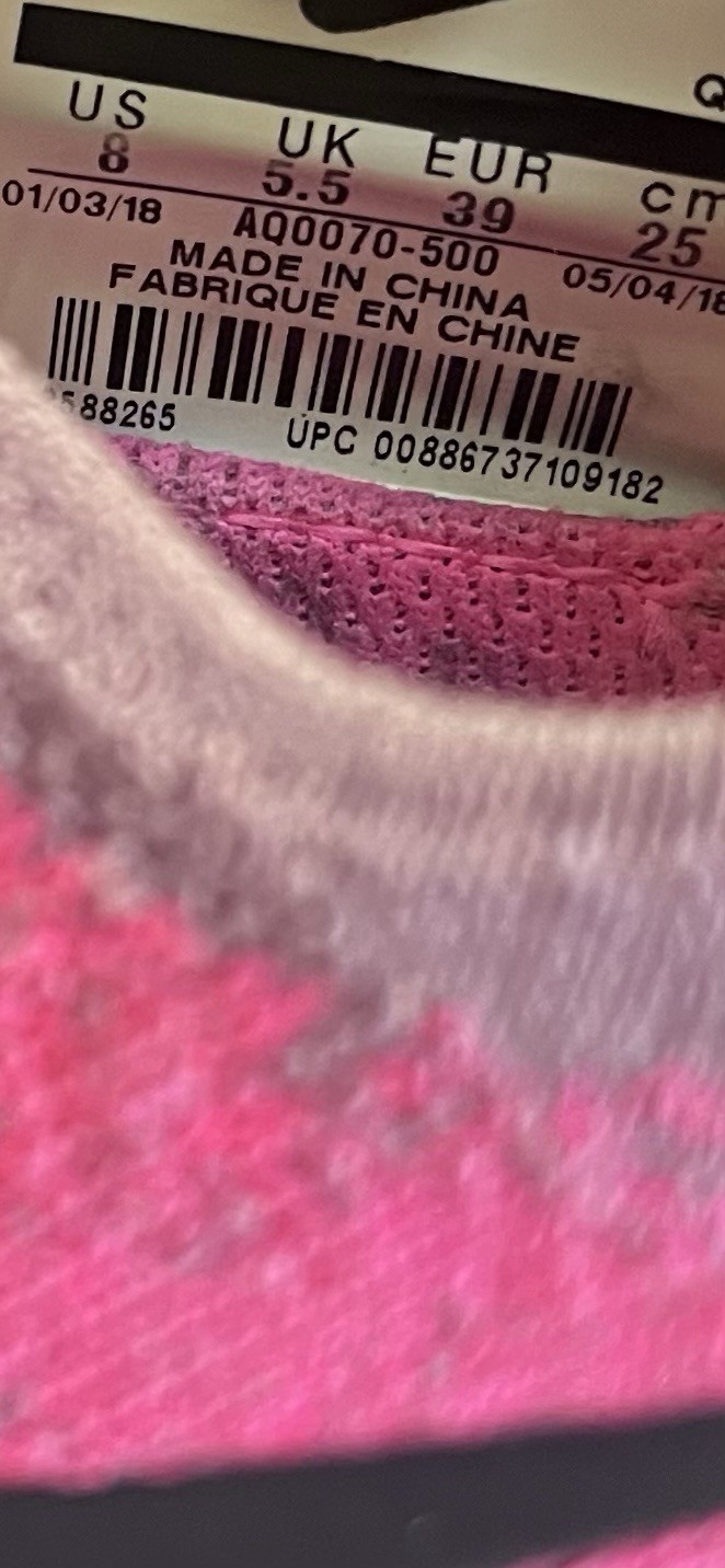 Nike Epic React Flyknit Plum Dust Women Size 8