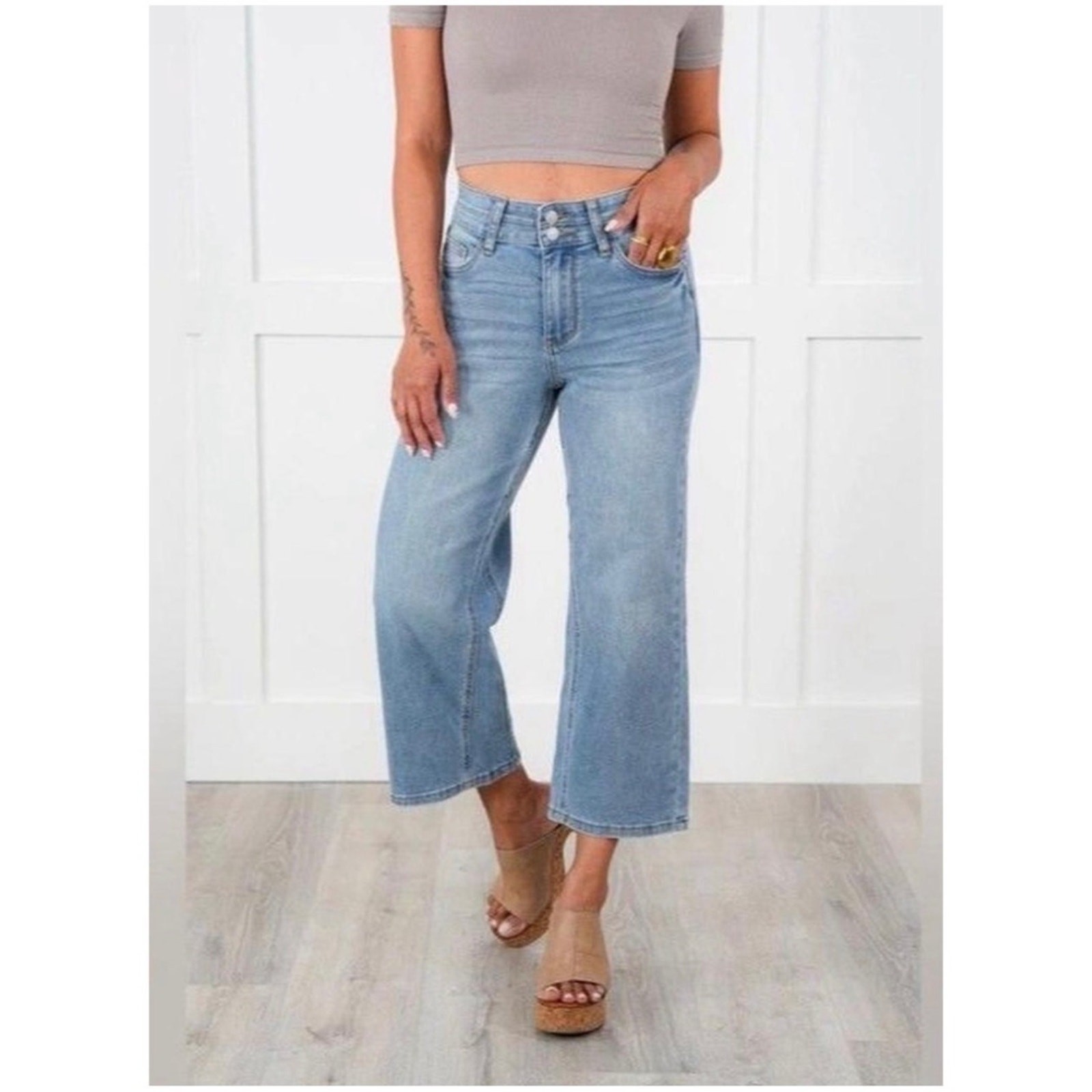 Judy Blue Women’s Sz 16W High Rise Jeans Wide Leg Crop Stretch Denim