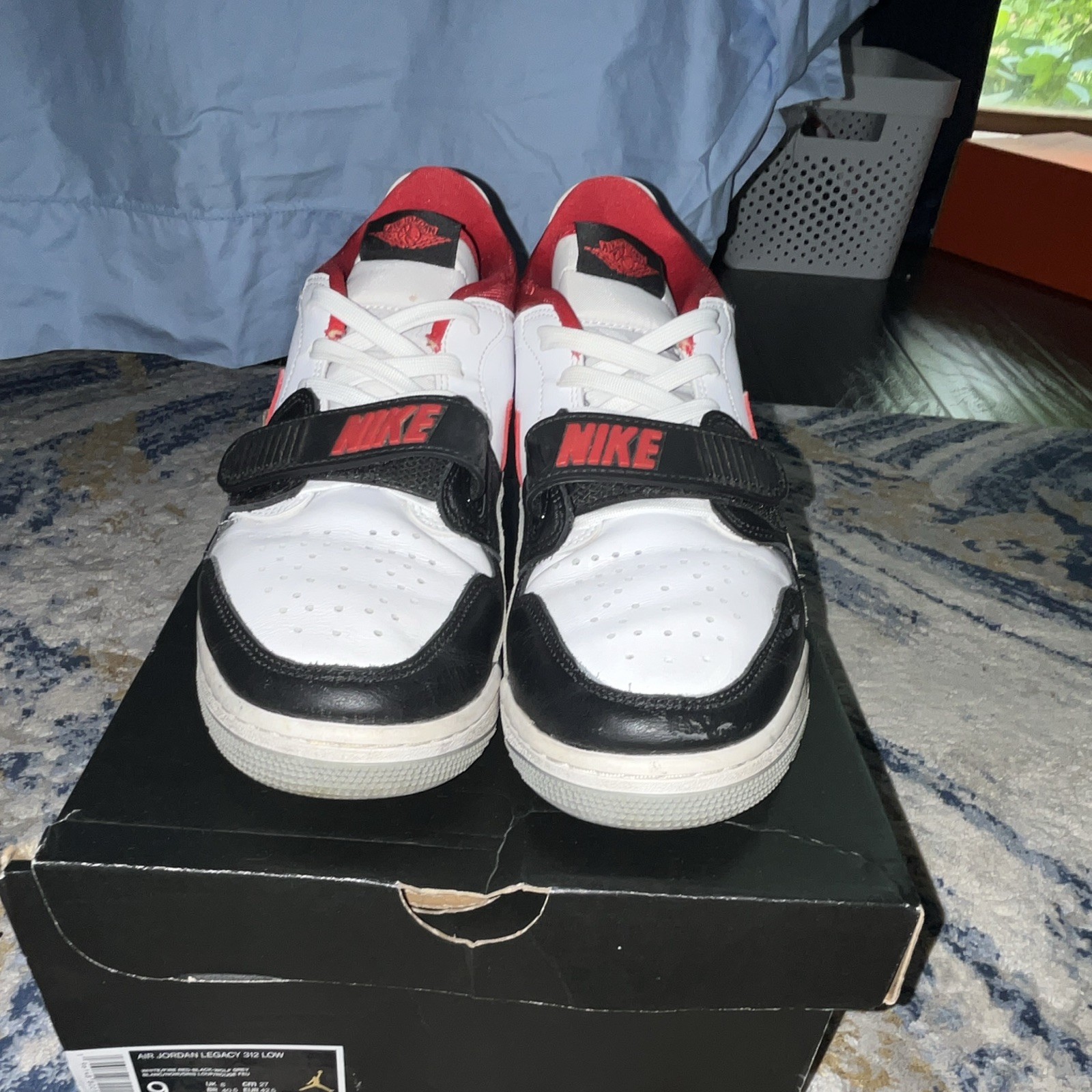 Jordan Air Jordan Legacy 312 Low Unisex Kids US 9 Leather White/Red/Black