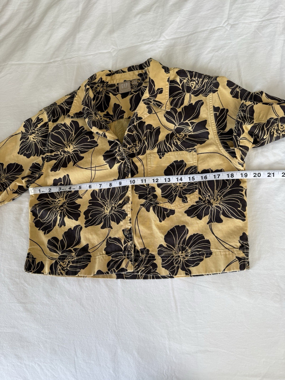 GAP Womens Short Sleeve Cropped Floral Button Front Shirt Mustard & Black Size S