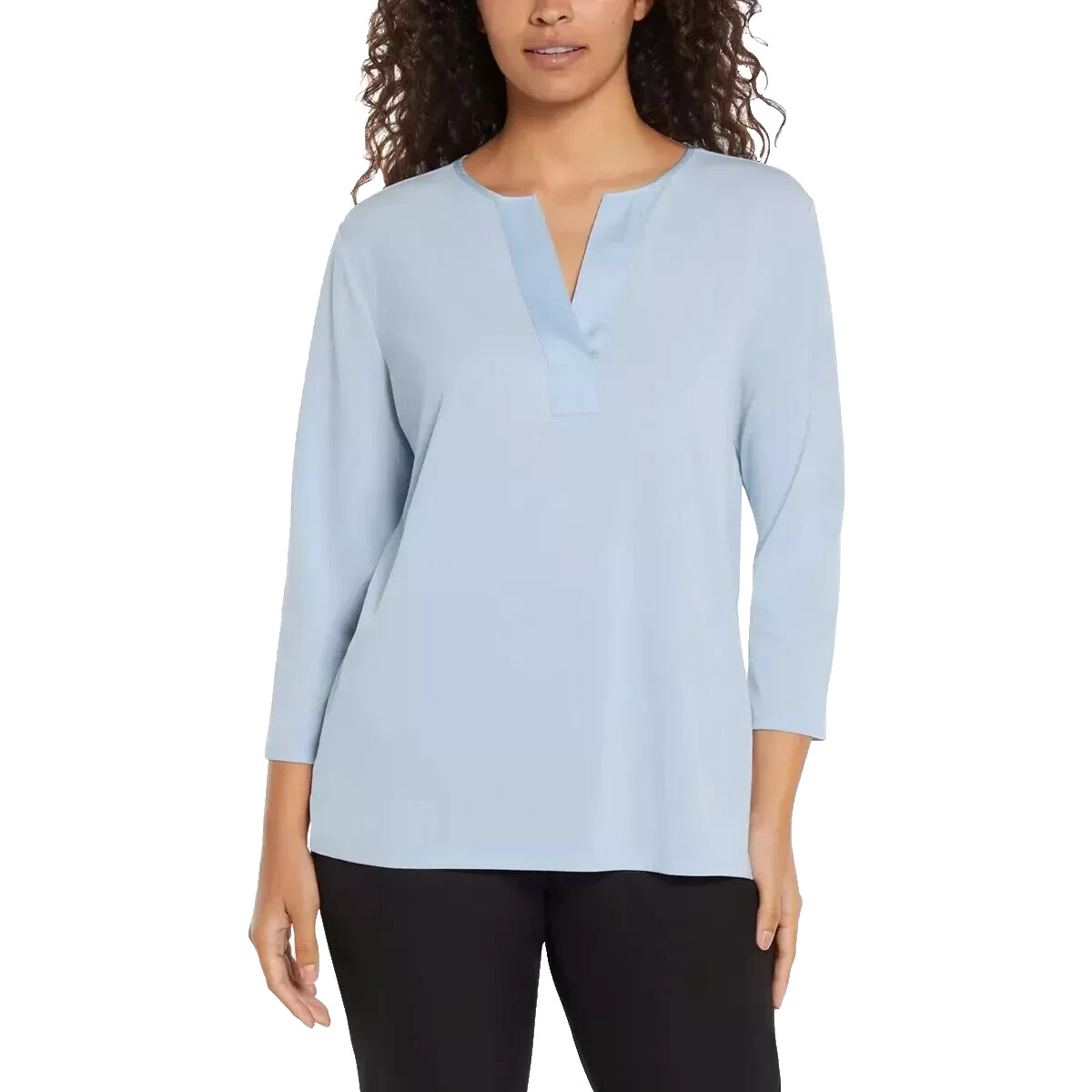 Banana Republic Women’s sleeve V Neck, Light Blue, Size M – NWOT