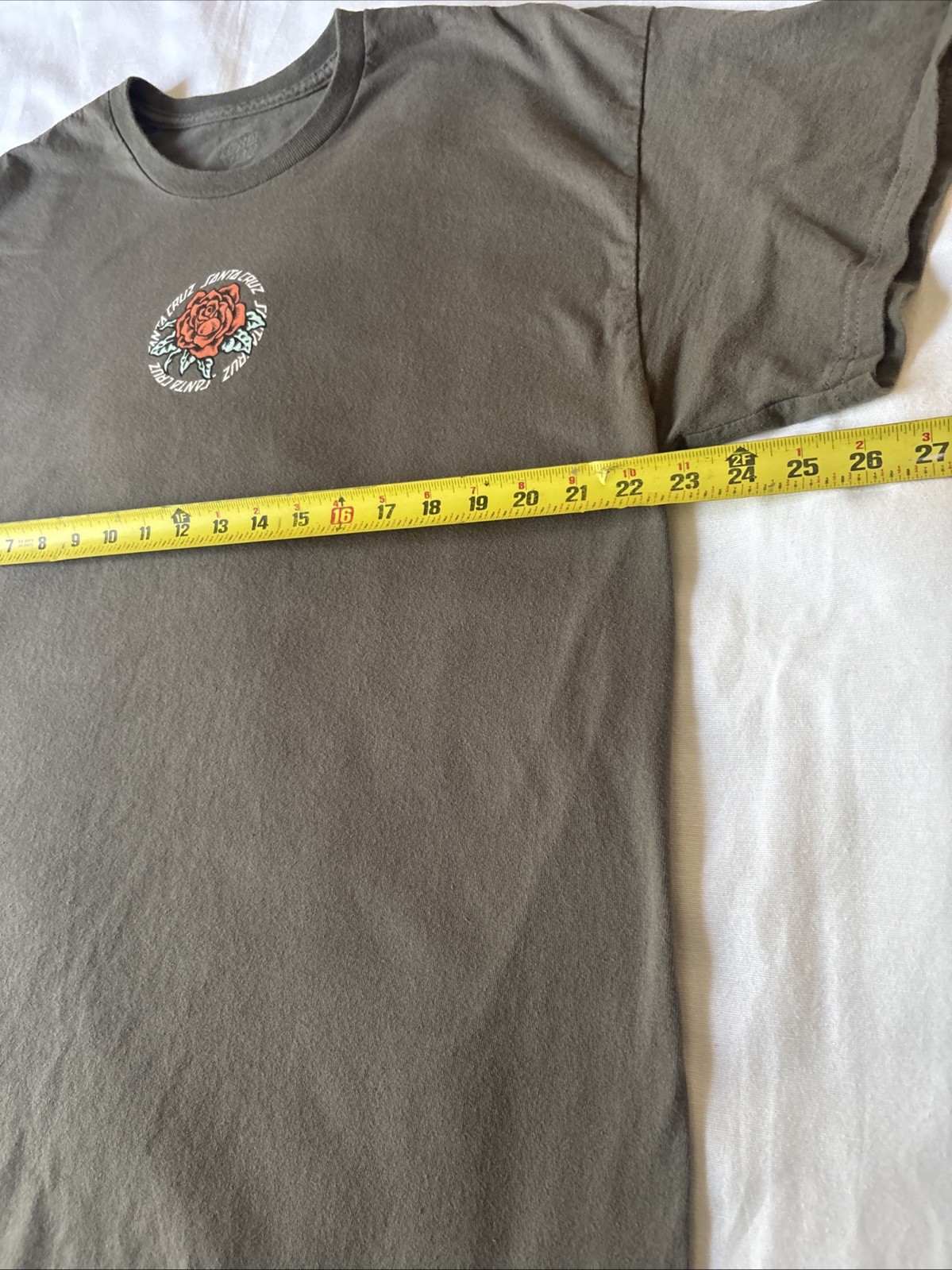Santa Cruz Tshirt Circular Rose On Front XL Grey