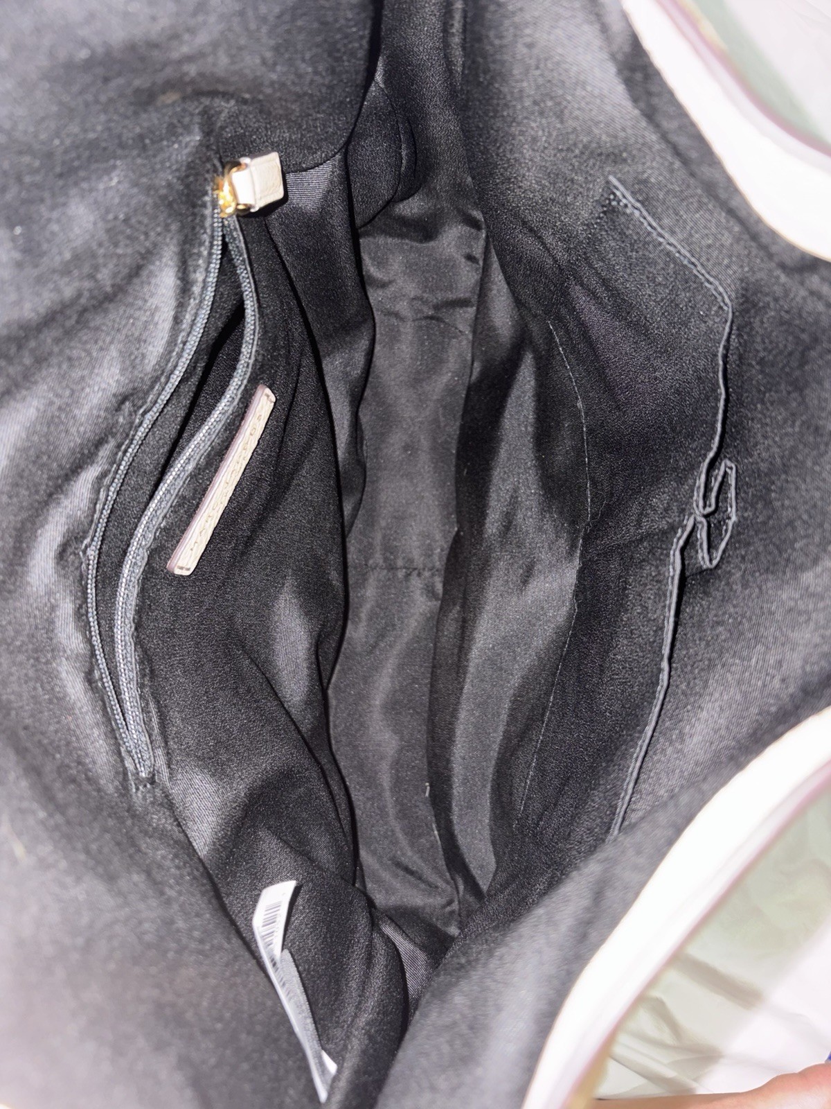 Marc Jacobs Empire City Hobo Pebbled Leather Bag Resort Collection