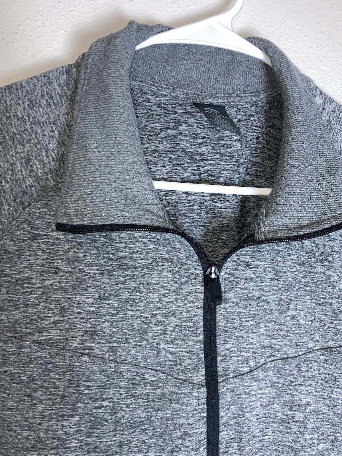 NWT Champion Gray Dry Duo Breathable Thumbholes Stretch Athletic Full Zip XL New