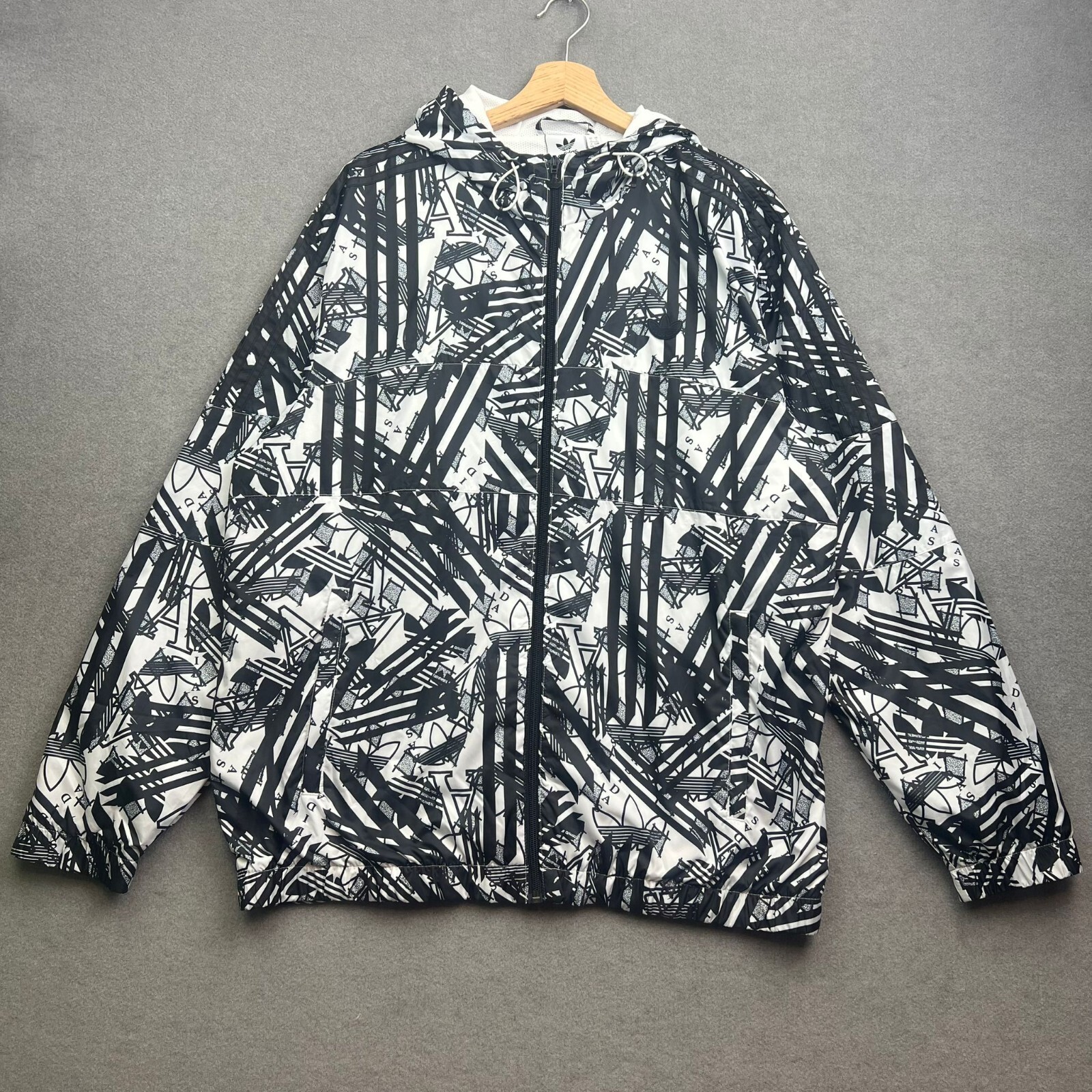 Adidas Jacket Men Large Originals Windbreaker AOP Full Zip SST Skate Stiped Y2K