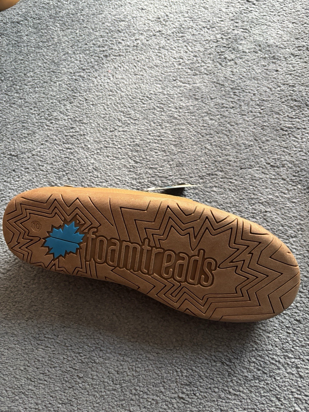 Foamtreads Men’s Size 10 Shoes