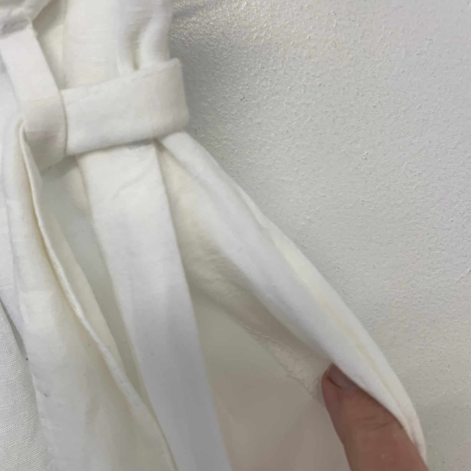 H&M White Linen Blend Paperbag High Rise Tie Belt Tapered Pants Size 4 Pockets