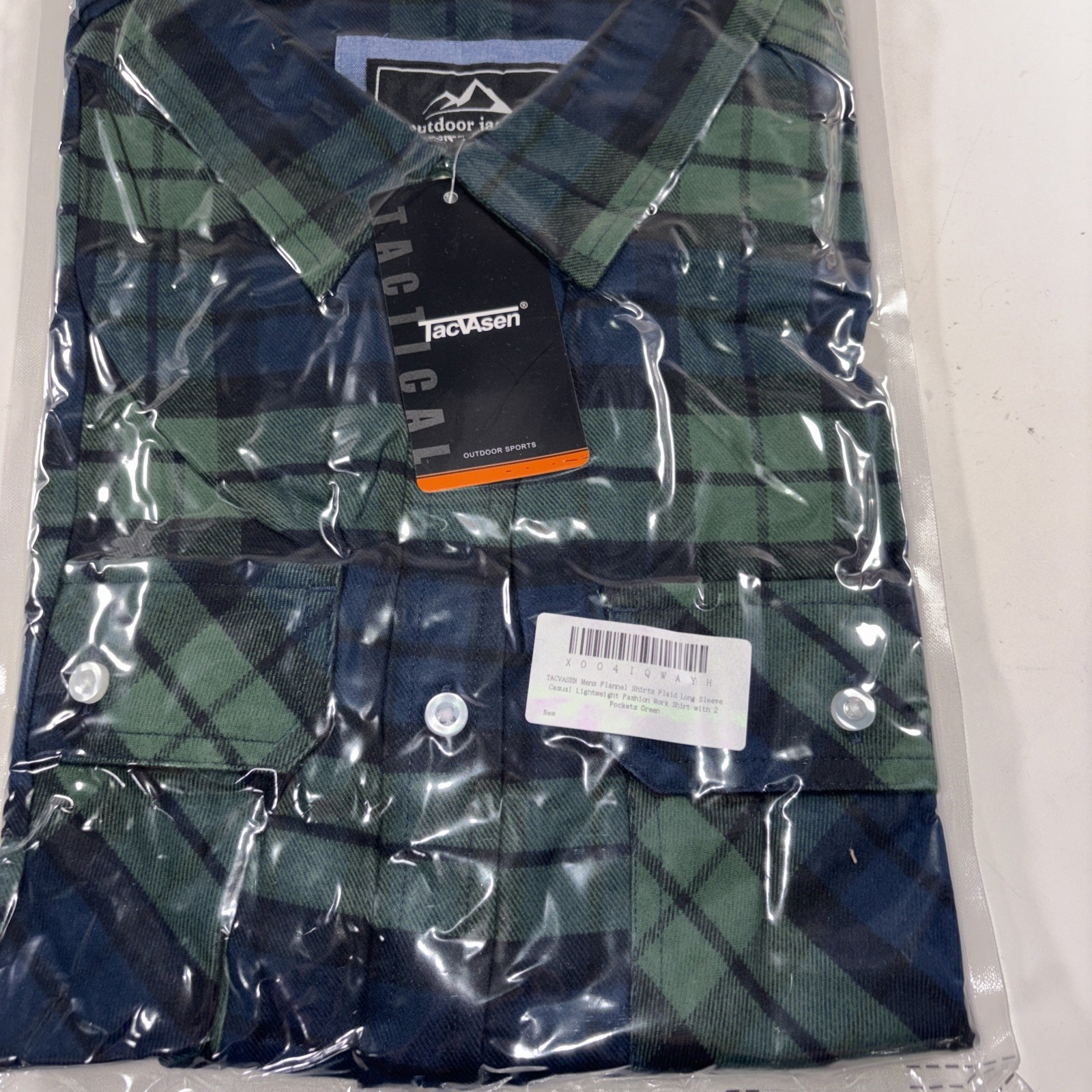 Tacvasen Men’s Long Sleeve Flannel Shirt Color: Green Plaid Size: M NEW!