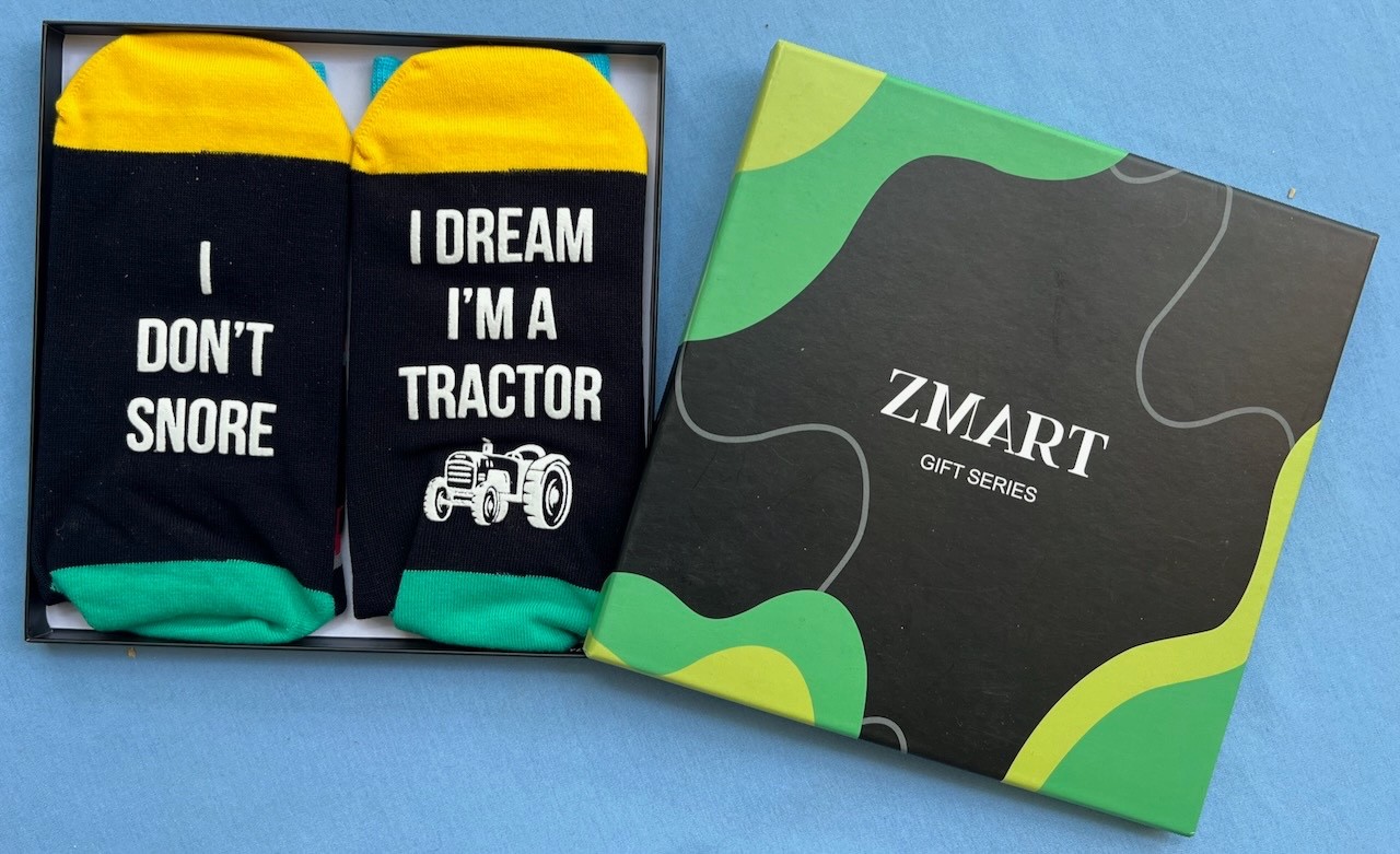 ZMART I Don’t Snore, I Dream I Am A Tractor Socks For Farmer New in Box