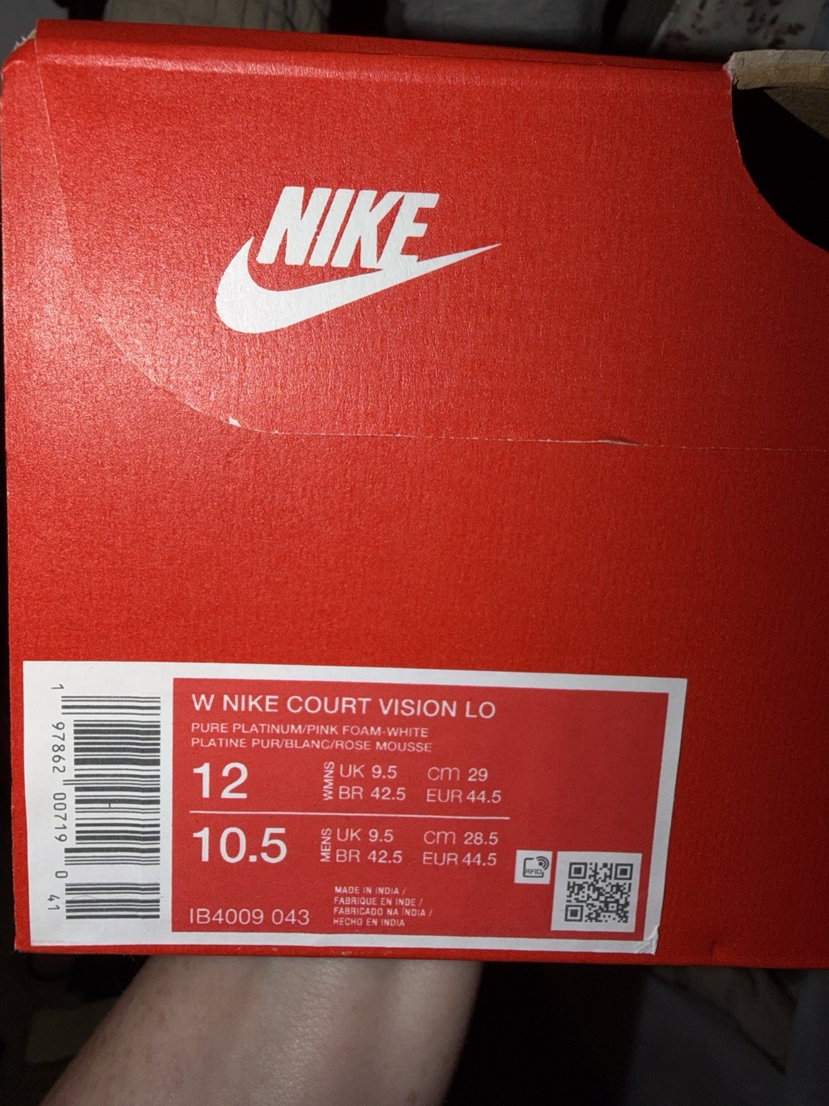 Nike Court Vision Low Women’s Low Top Lace-Up Colorblock Sneakers IB4009 043