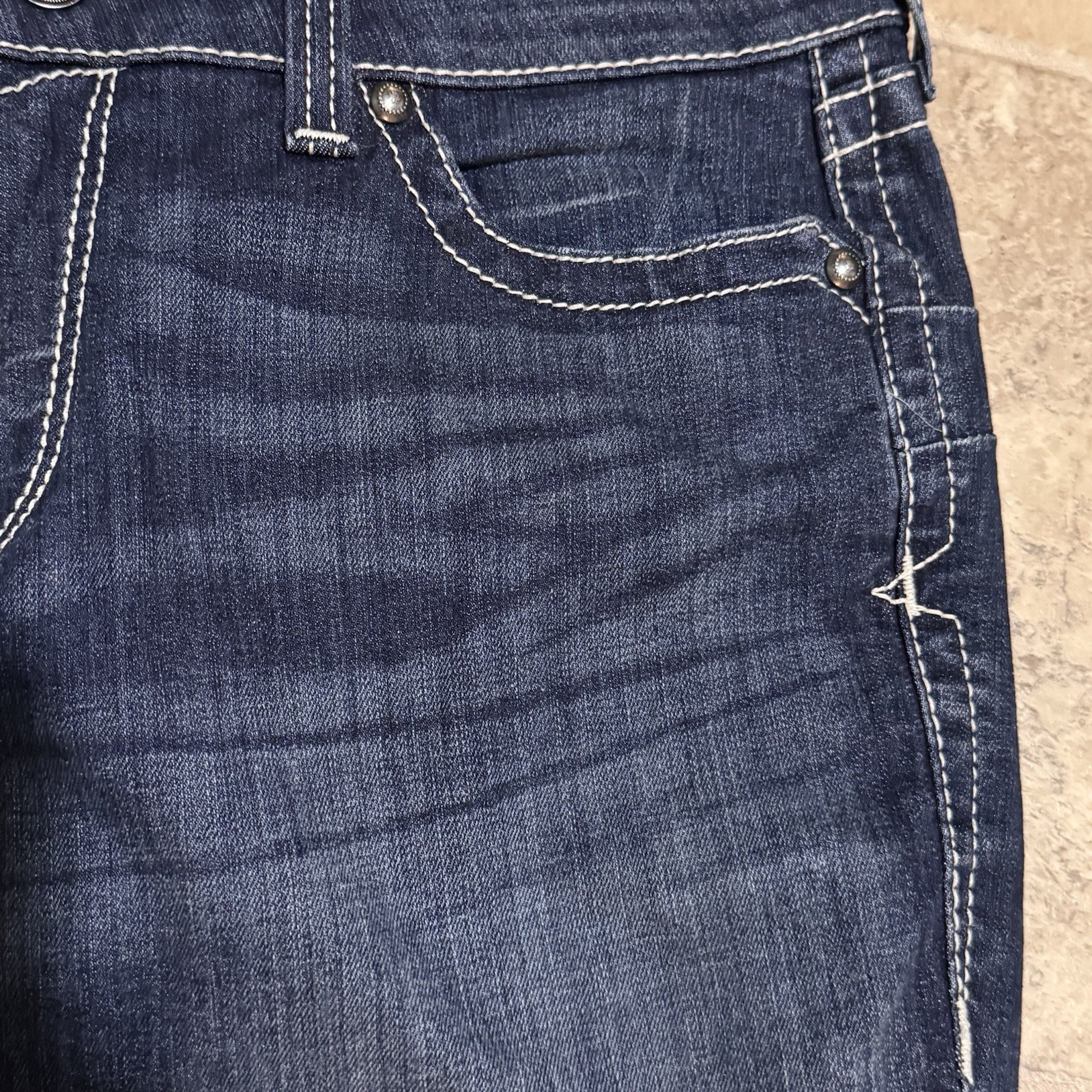 NWT Ariat REAL Womens Mid Rise Straight ICON OCEAN Blue Jeans 10017216 32 L