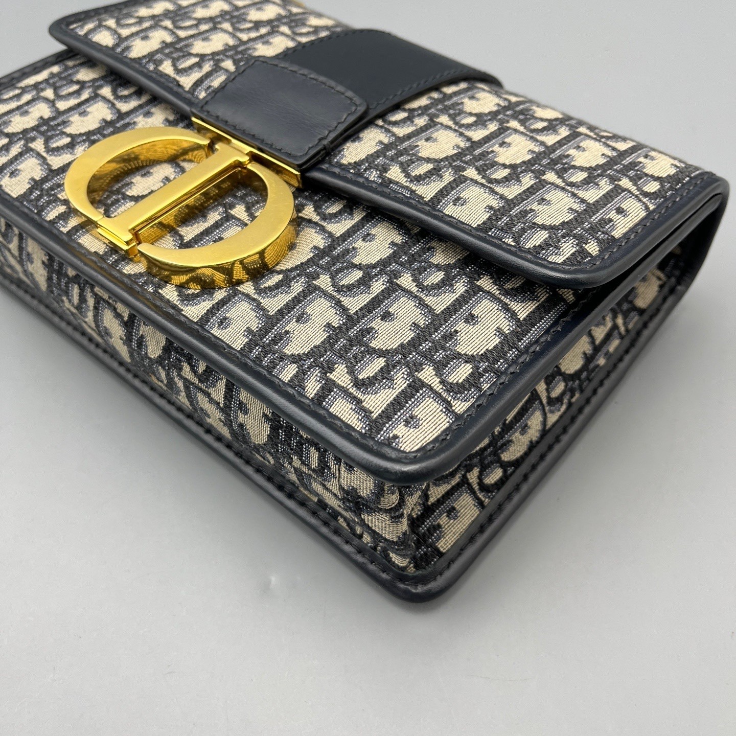 Dior Pre-Owned Authentic Luxury Handbag Monogram 24*17*7cm
