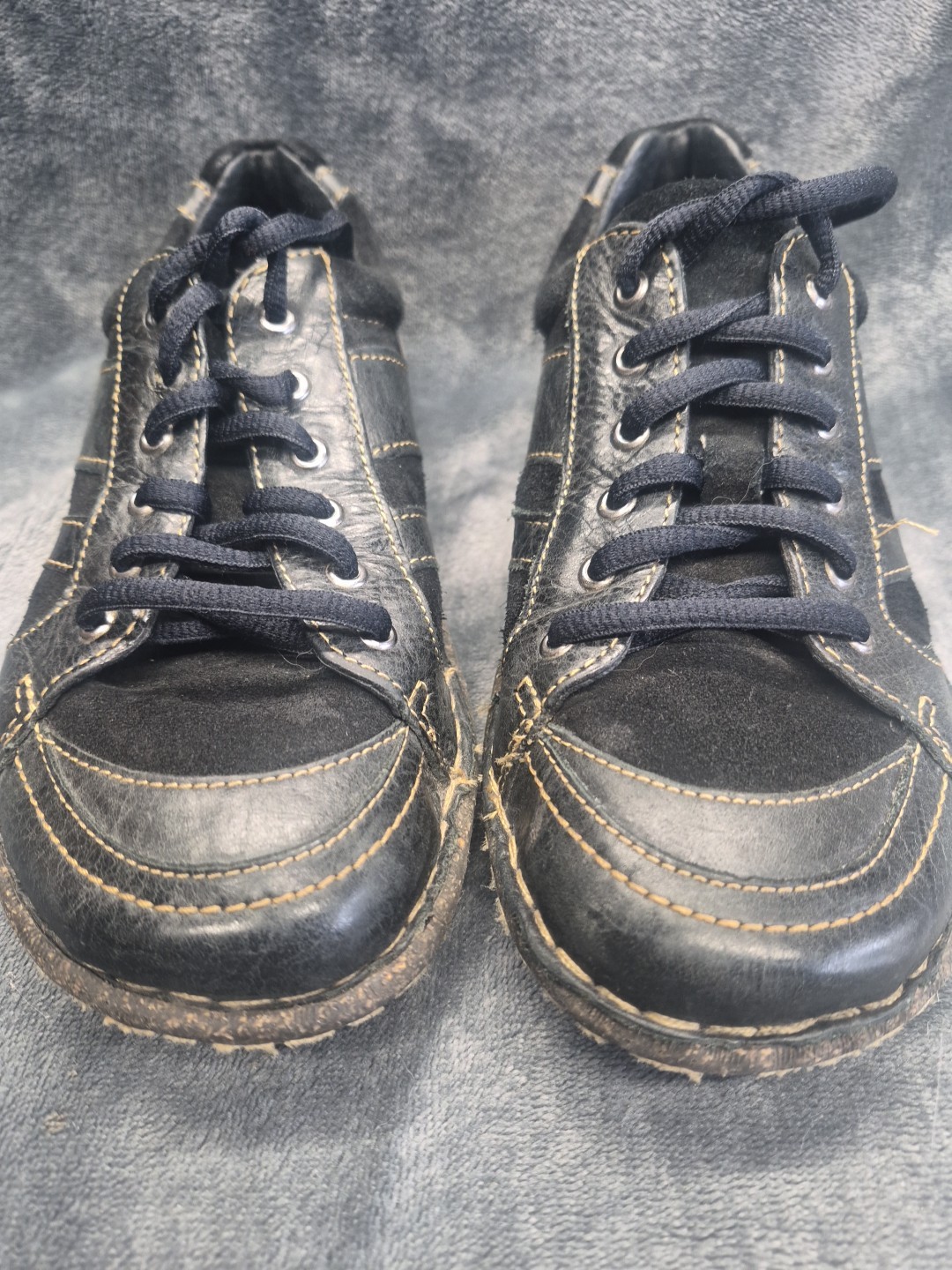 Børn Sneakers Womens 8/39M Black Leather Suede Nyle Casual Lace Up Shoes