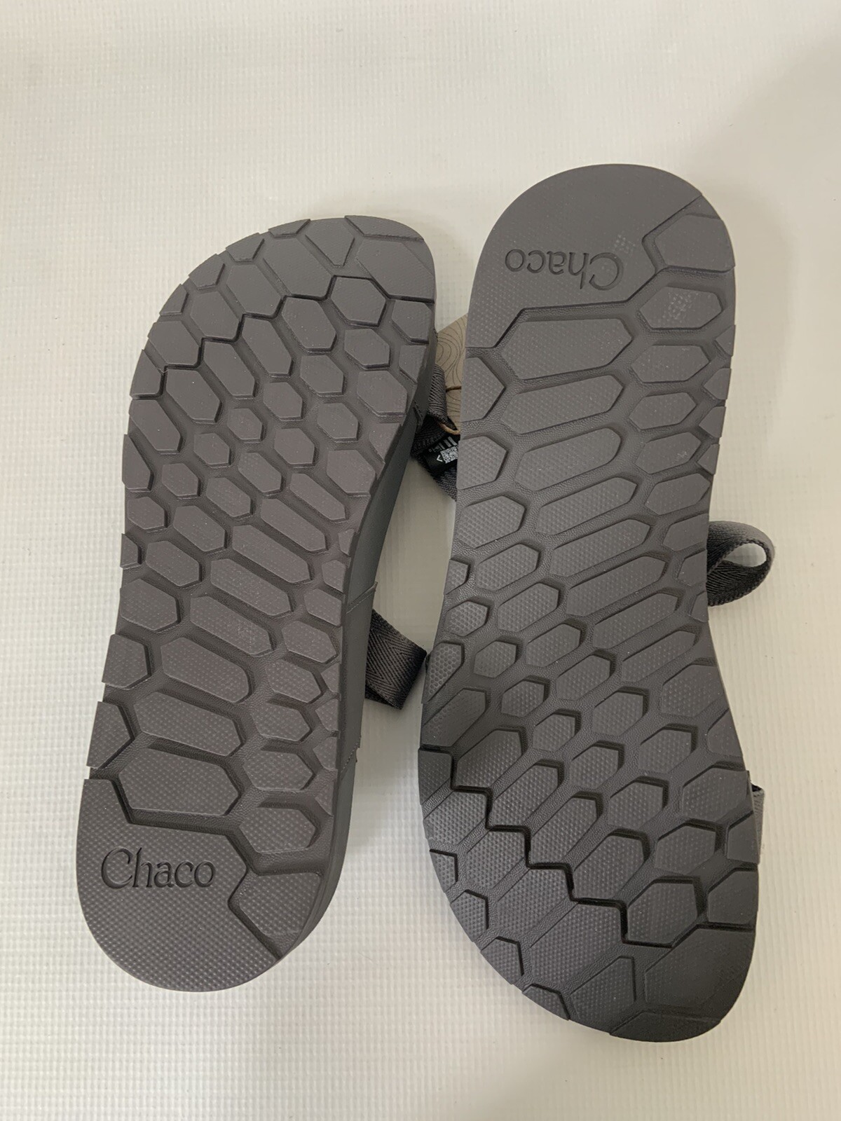 Chaco Lowdown 2 Men’s size 12 M Gray outdoor sandals