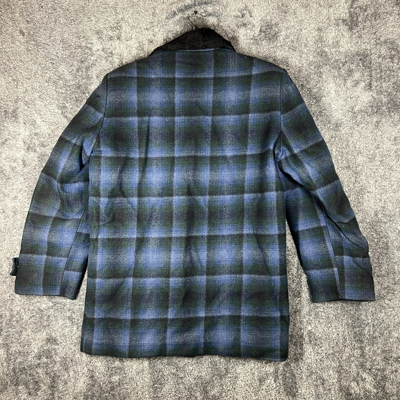 Vintage Pendleton Coat Mens 38 Blue Plaid Wool Overcoat Fur Trim Quilted 70s