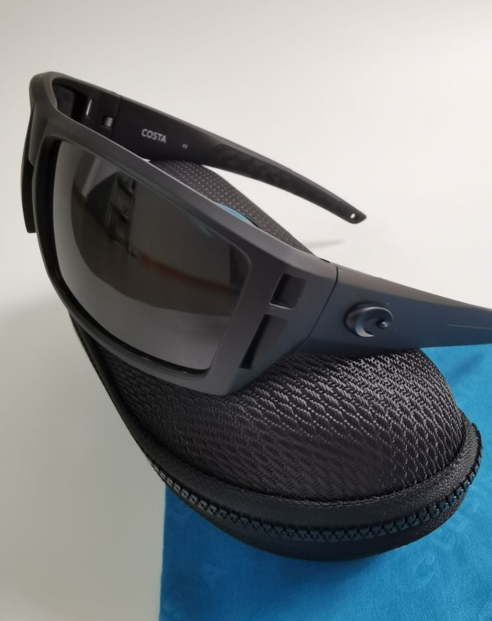 Costa Del Mar Men’s Diego Matte Black /Gray Mirror Polarized Sunglasses 580p