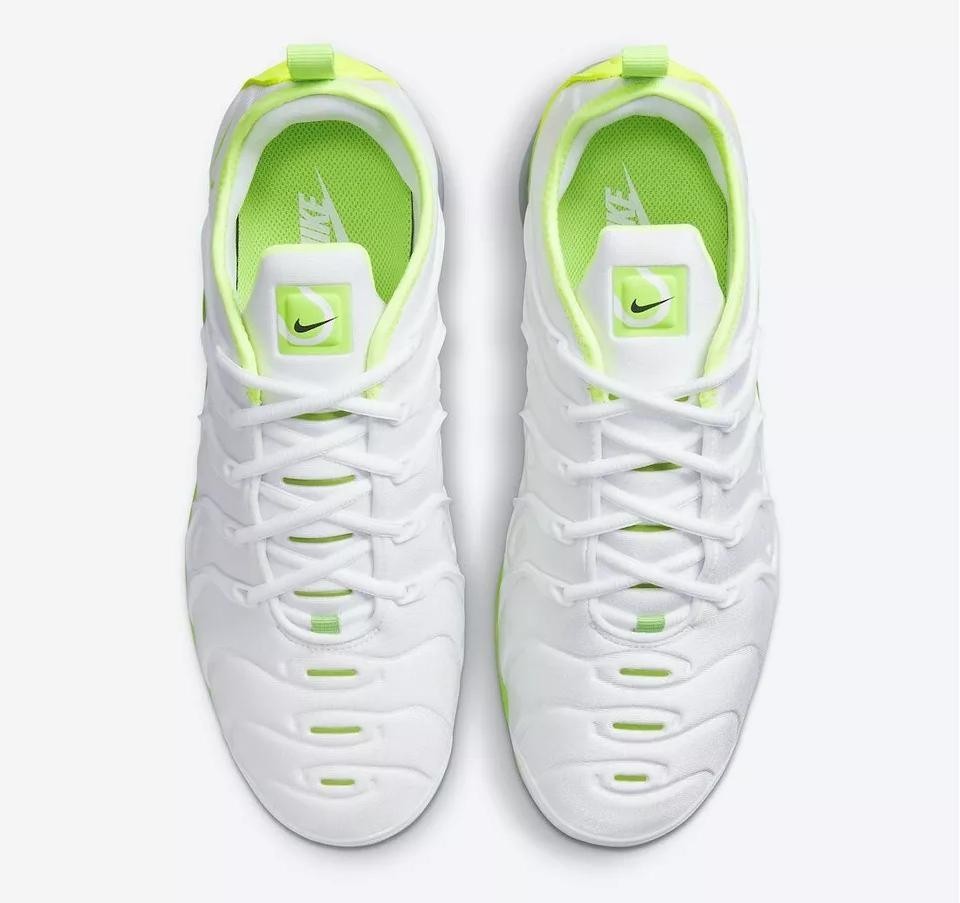 New Nike Vapormax Plus TN white and green men’s comfort shoes
