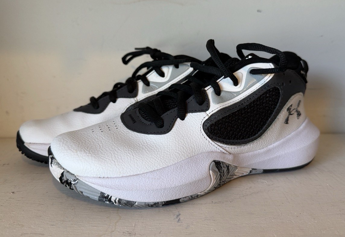 Under Armour Lockdown 7 GS Youth 5Y White Black Basketball Shoes 3025617-101