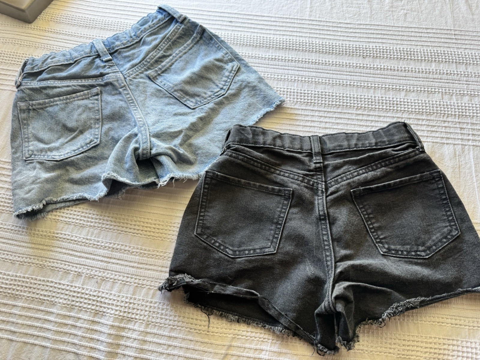 Girls Lot of 2 Denim Cut-Off Shorts Blue & Black Light Wash Button Pockets 10/12