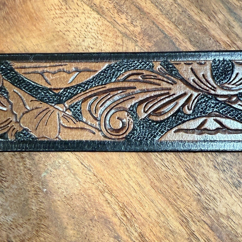 Source Unknown Black and Brown Embossed Belt