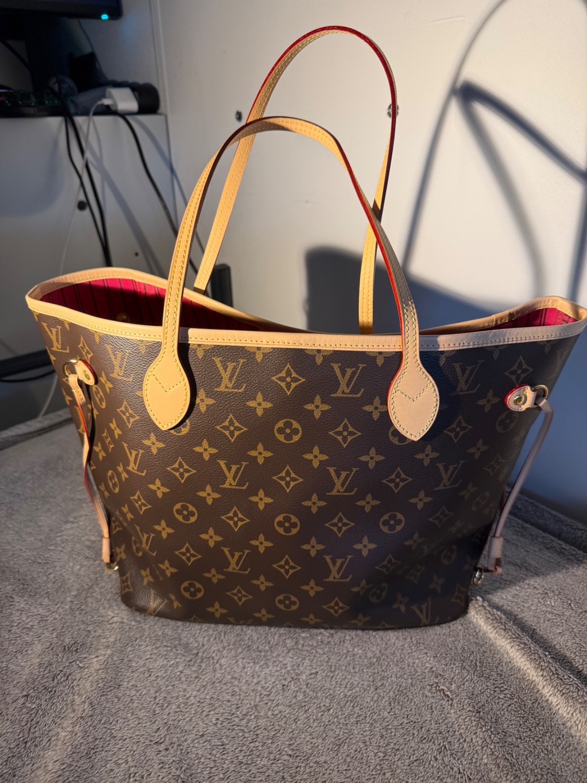 louis vuitton neverfull mm monogram with pouch