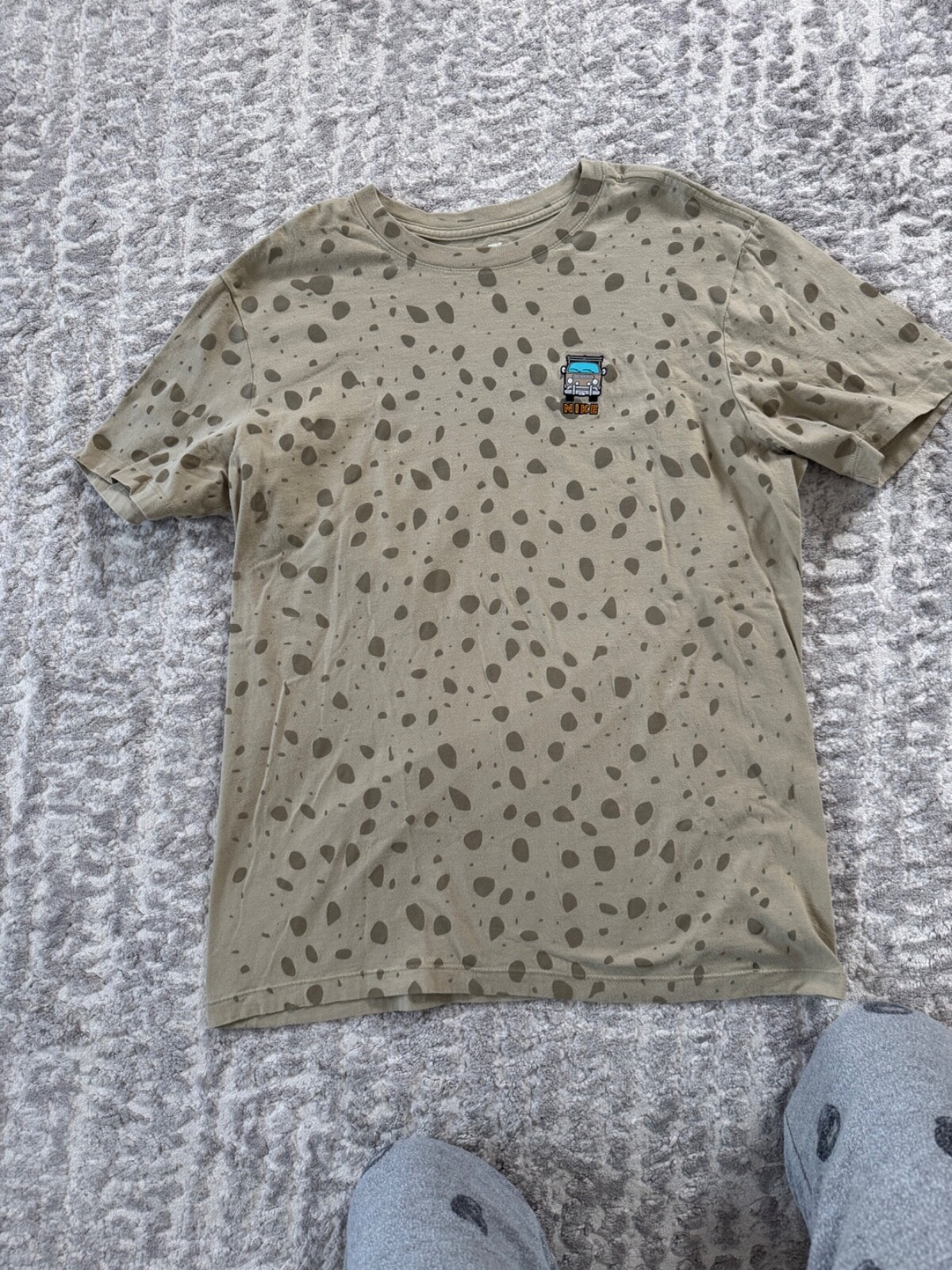 Nike Men’s Sportswear T-Shirt Active Short Sleeve Graphic Tee