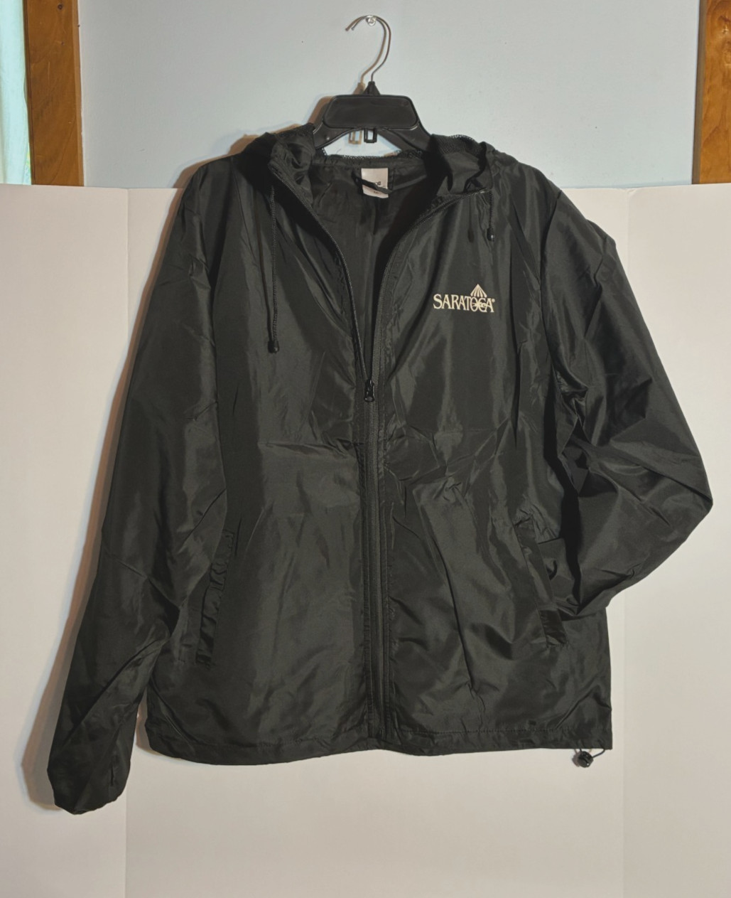Saratoga Race Track NYRA Men’s Rain Jacket / Windbreaker (XL; Black) 46″ chest