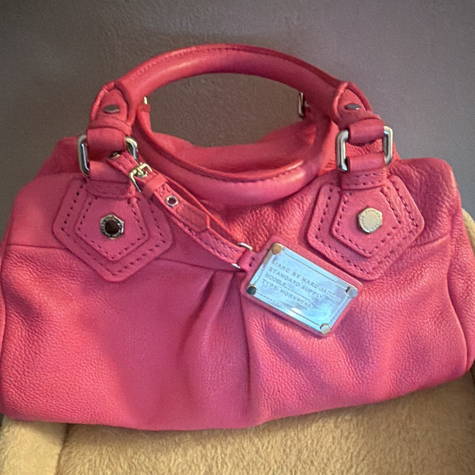 Marc by Marc Jacobs Pink Satchel Top Handle Medium Zip Detachable Strap Silver