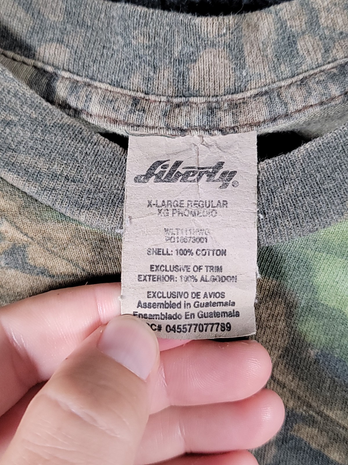 Vtg Liberty RealTree Hardwoods Camo T-Shirt Mens XL Pocket Hunting Grunge Y2K