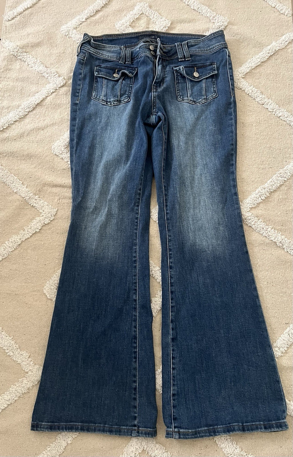 Aeropostale Low Rise Flare, Women Size 12 R