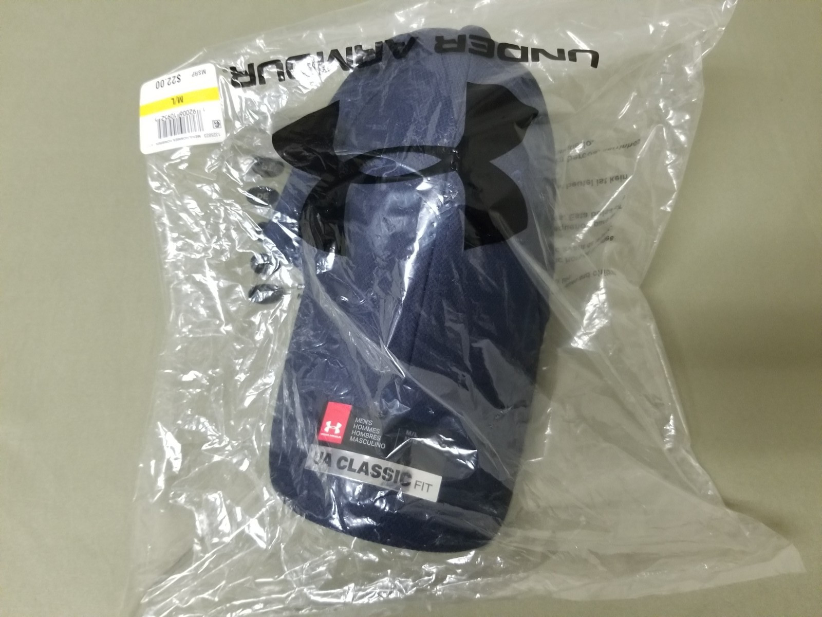 New Under Armour Classic Fit Mens Fitted Baseball cap.