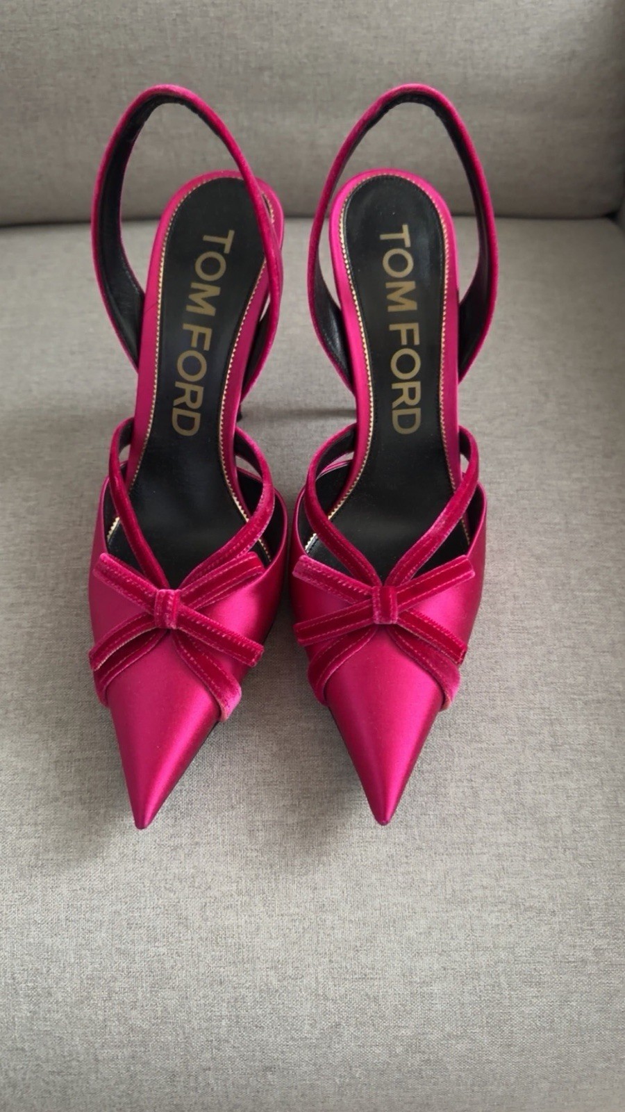 Tom Ford coordinated set in vivid fuchsia. Satin slingback heels