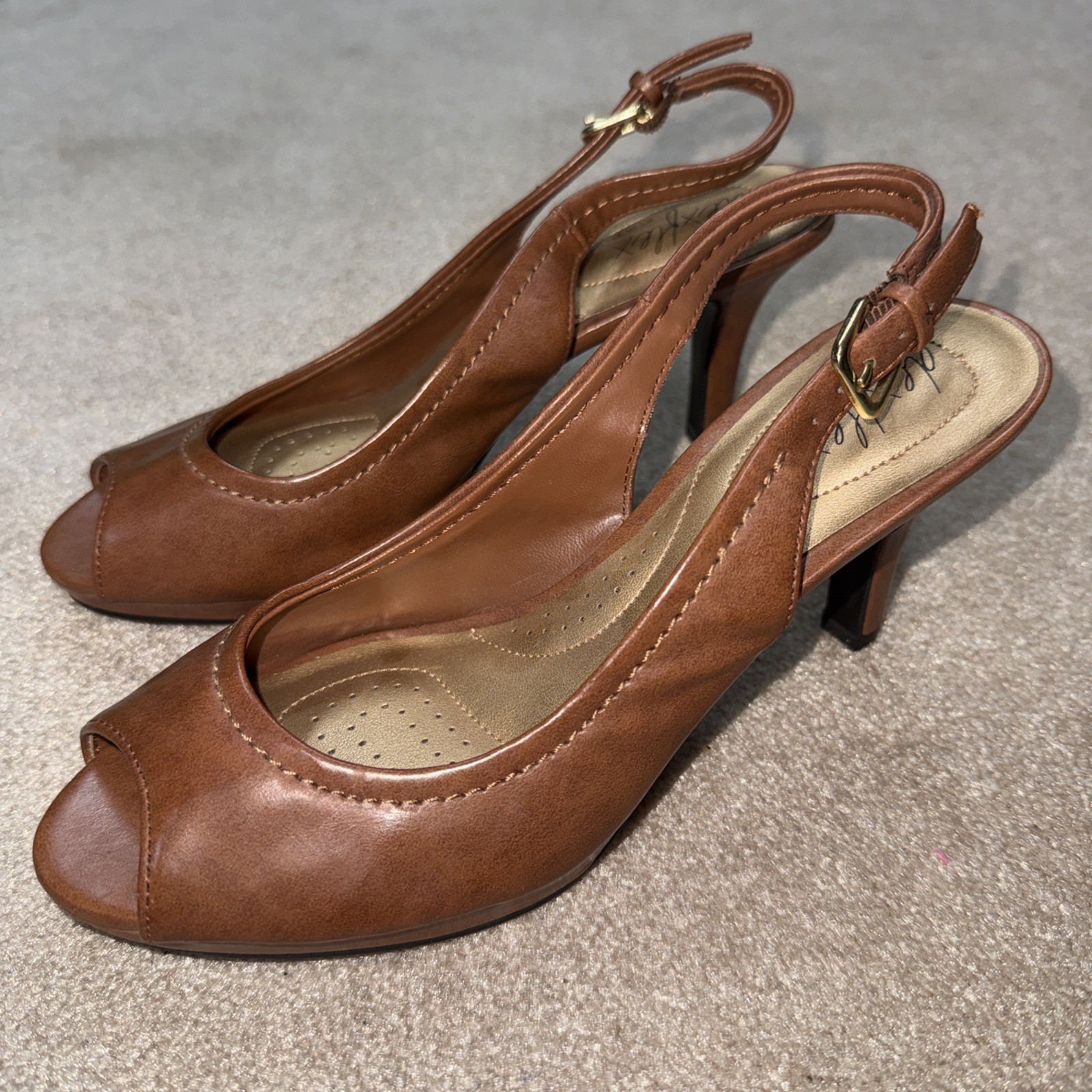 Women’s Leather Open-Toe Heel, Size 37 (US 7), Brown Defiled by Dexter