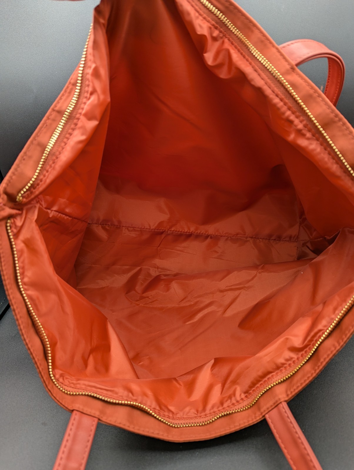Saks Fifth Avenue Rust Color With Brass Zipper Top Large Tote Bag With Staps