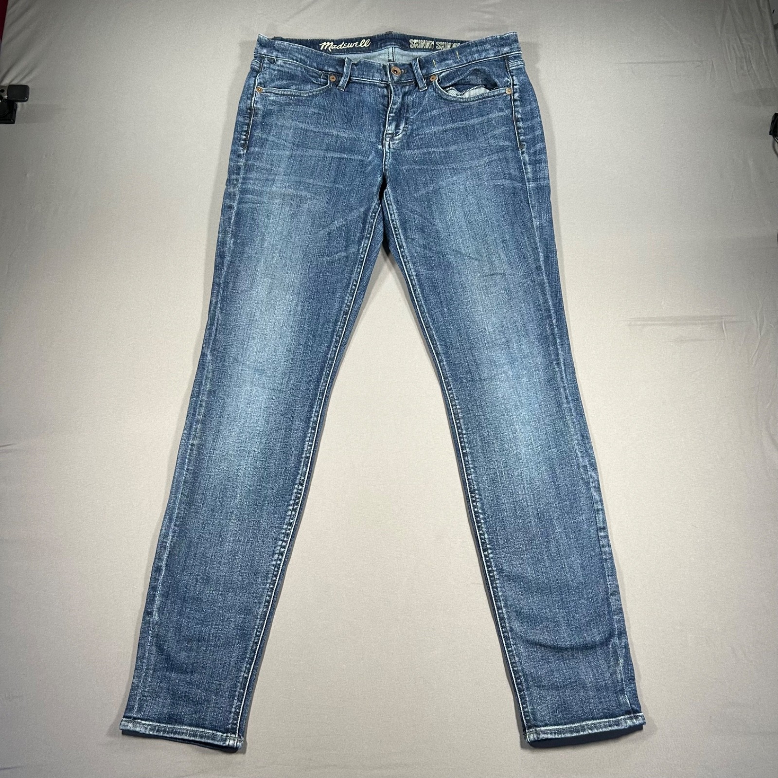 Madewell Medium Wash Skinny Skinny Jeans Blue Size Womens 29×32 (fits: 32×32)