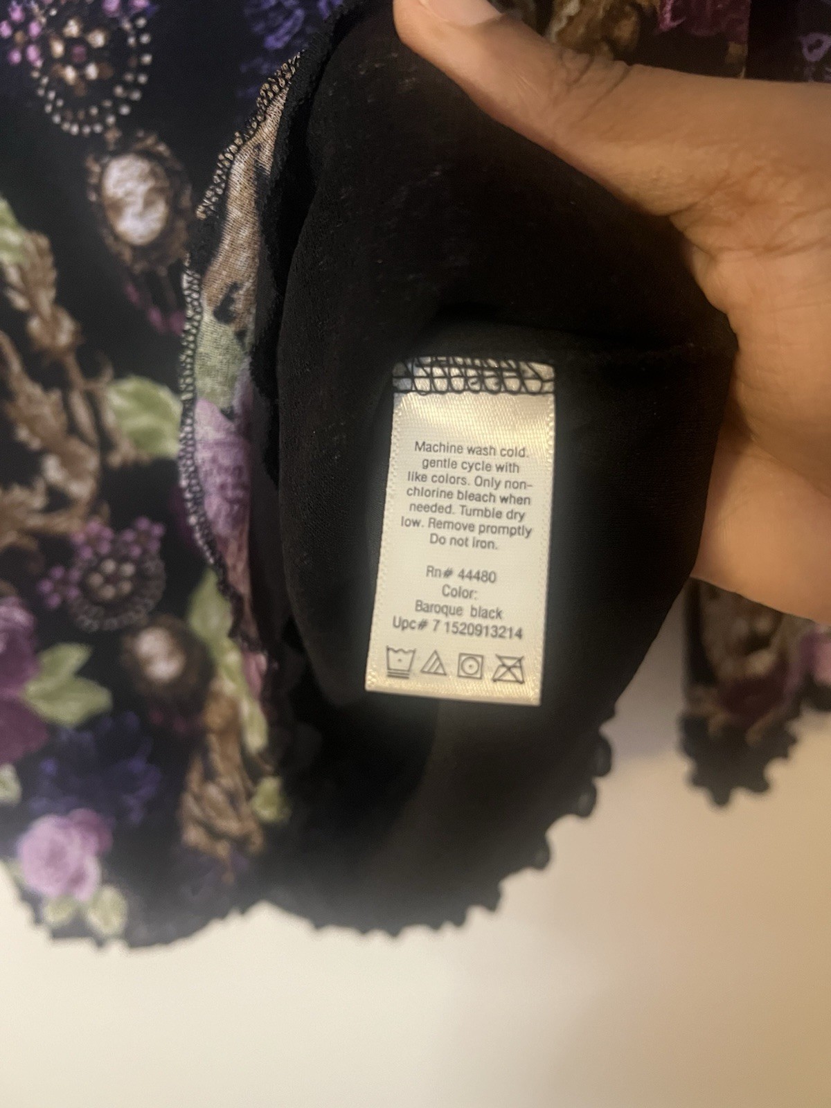 White Stag Black And Purple Floral Paisley Print Long Sleeve Blouse