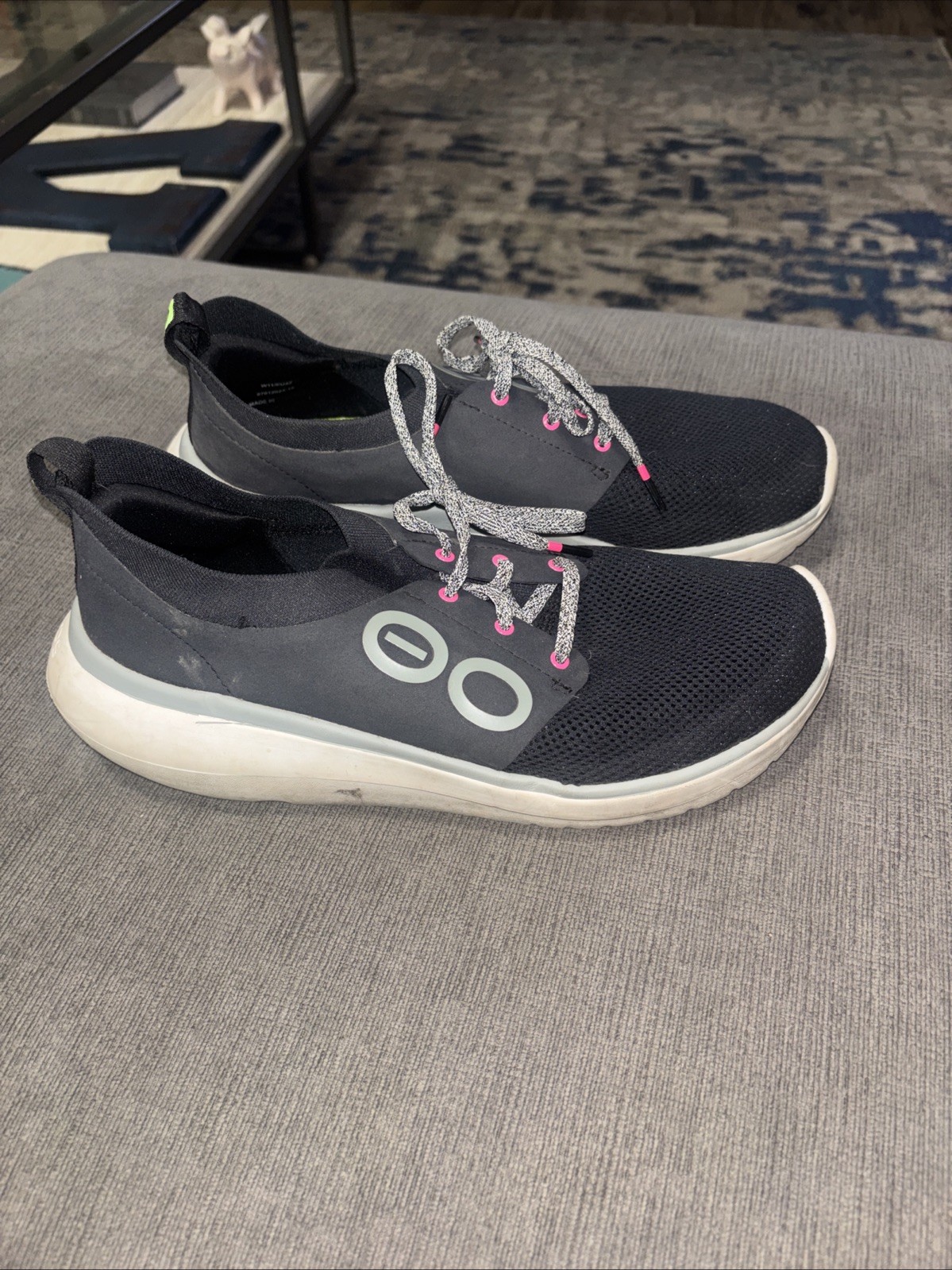 Oofos OOmy Stride Black White Running Shoes Women Size 11 Comfort Athletic