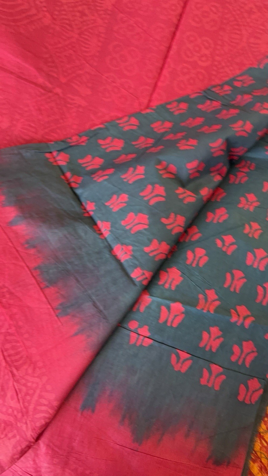 NEW 🆕, Cotton BATIK SAREE. ( Item#blackred ). Only $29
